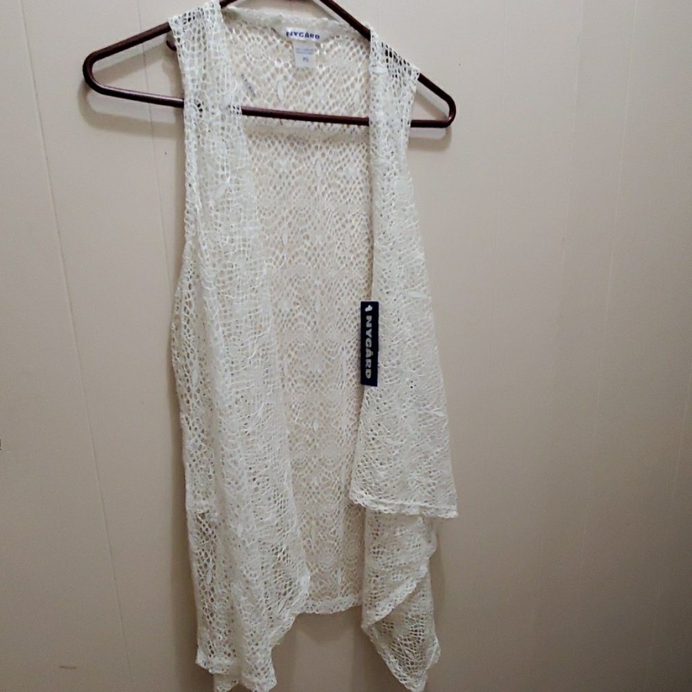 2/$20 White Summery Vest-Style Pullover